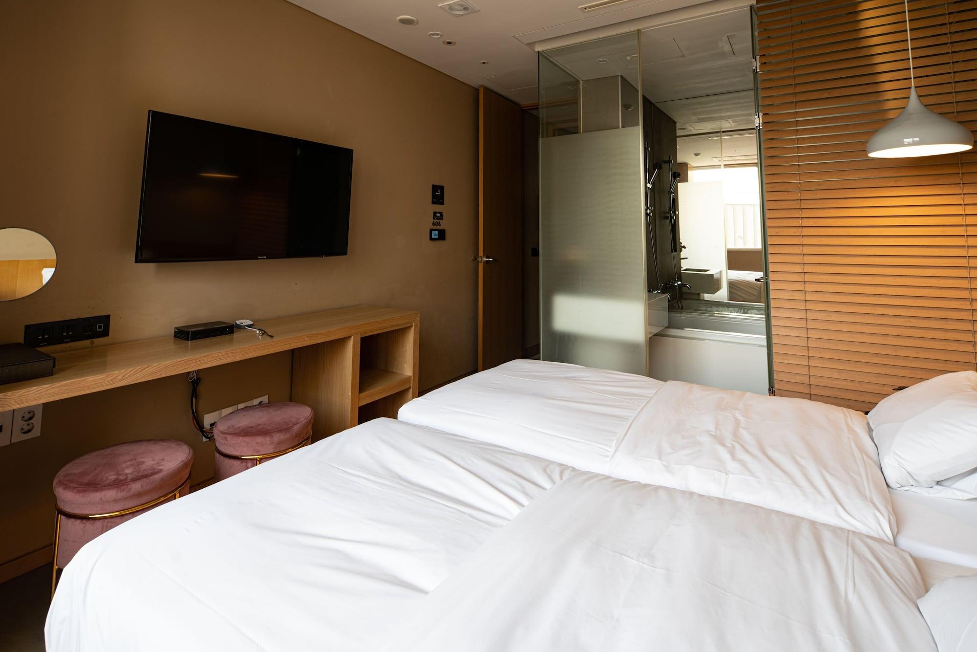Hotel The Designers Hongdae Seoel Buitenkant foto